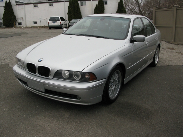 Image 2 of 2001 BMW 5 Series 4…