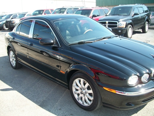 Image 5 of 2003 Jaguar X-Type 2.5…