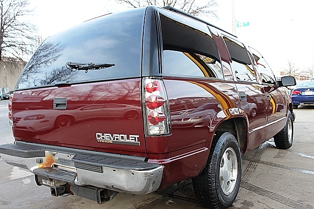 Image 4 of 1999 Chevrolet Tahoe…