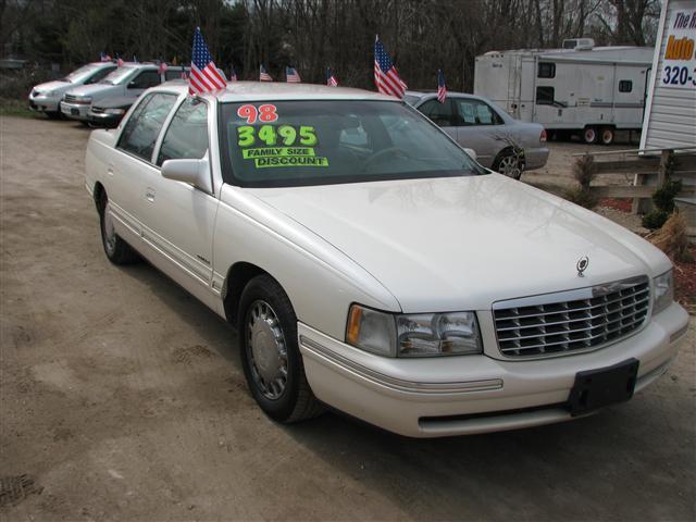Image 6 of 1998 Cadillac DeVille…