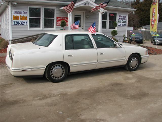 Image 9 of 1998 Cadillac DeVille…