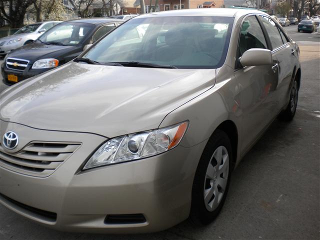 Image 8 of 2009 Toyota Camry LE…
