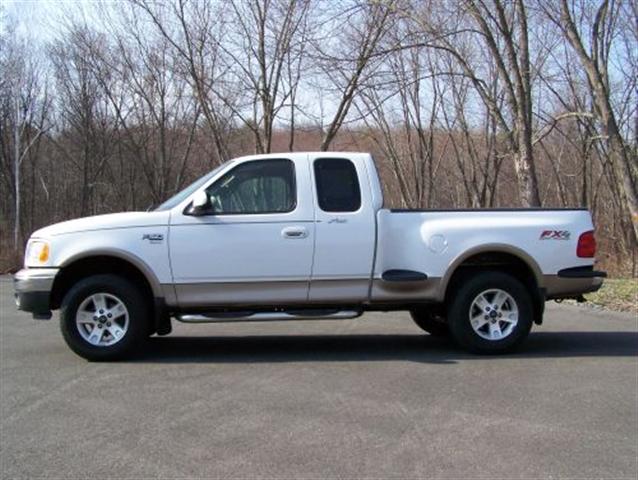 Image 5 of 2003 Ford F-150 Lariat…