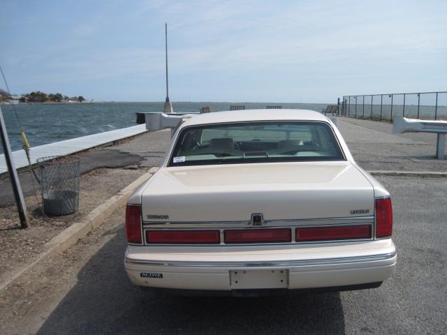 Image 3 of 1997 Lincoln Town Car…