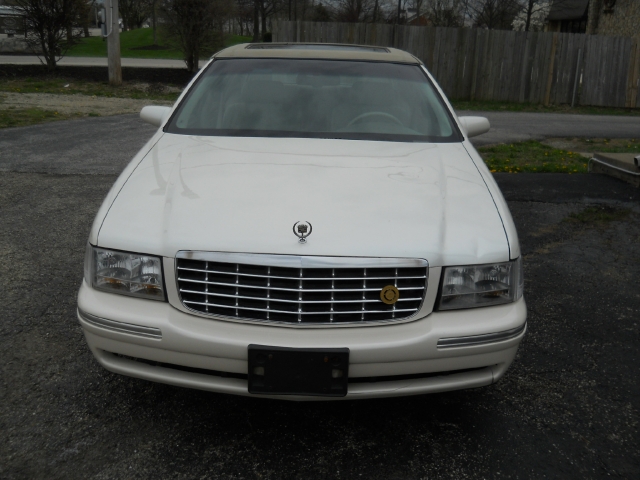 Image 1 of 1997 Cadillac DeVille…