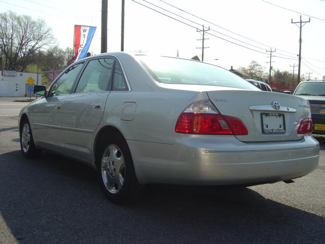 Image 1 of 2003 Toyota Avalon XLS…