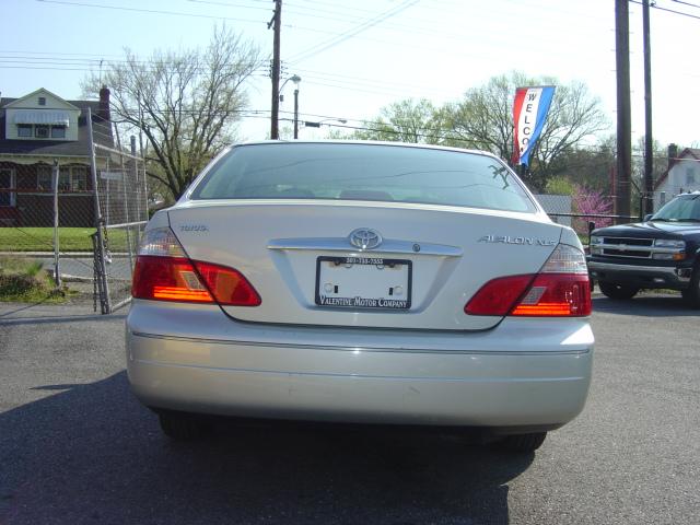 Image 3 of 2003 Toyota Avalon XLS…