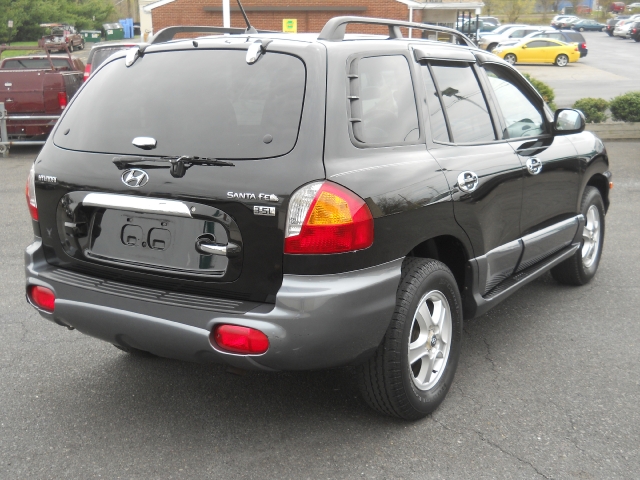 Image 3 of 2004 Hyundai Santa Fe…