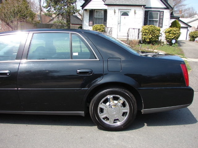 Image 1 of 2004 Cadillac DeVille…