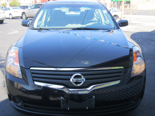 Image 1 of 2011 Chevrolet Malibu…