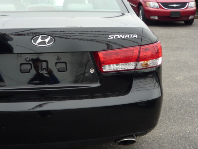 Image 2 of 2006 Hyundai Sonata…