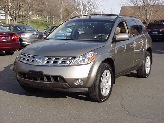 Image 2 of 2004 Nissan Murano Gold