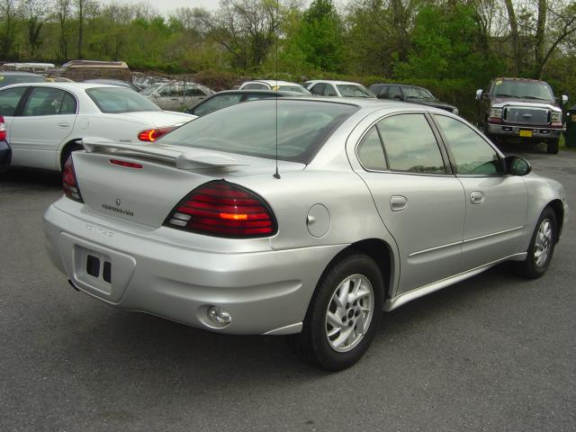 Image 2 of 2004 Pontiac Grand Am…