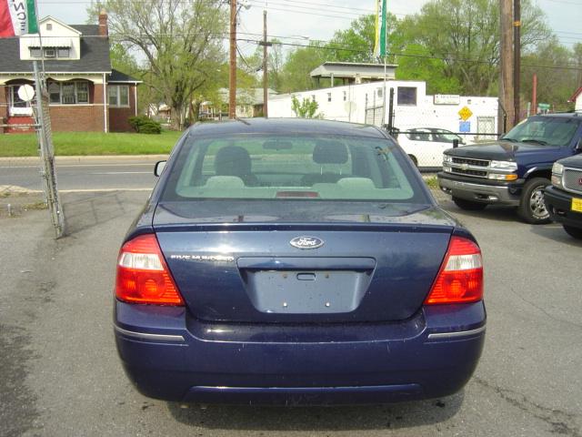 Image 5 of 2005 Ford Five Hundred…