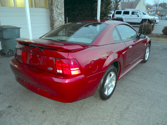 Image 8 of 2004 Ford Mustang Base…