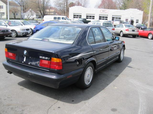 Image 4 of 1995 BMW 525 i Plainville,…