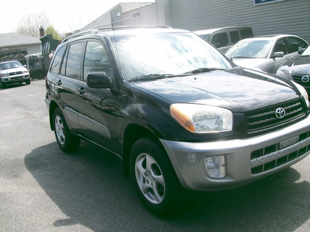 Image 1 of 2002 Toyota RAV4 Base…