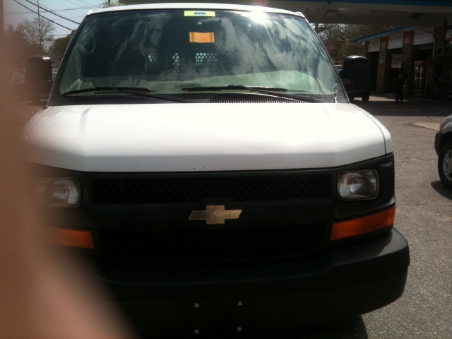 Image 6 of 2005 Chevrolet Express…