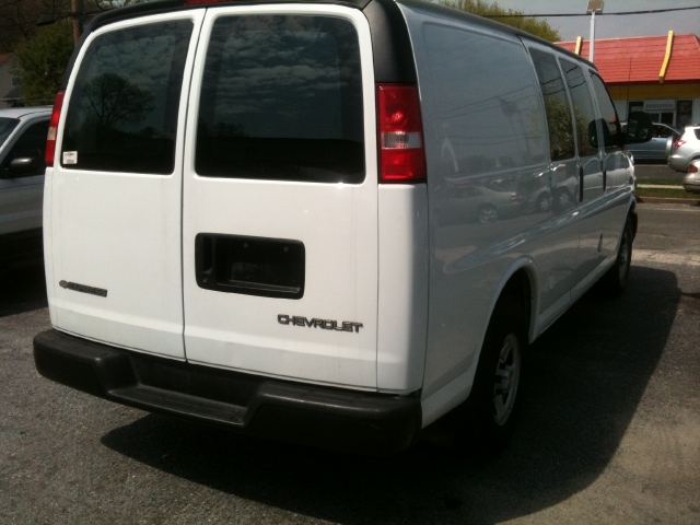 Image 8 of 2005 Chevrolet Express…