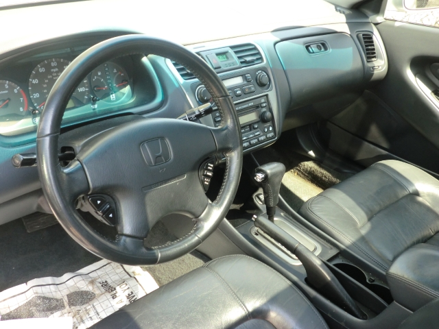 Image 2 of 2001 Honda Accord 3.0…