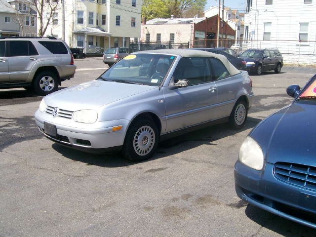 Image 1 of 2002 Volkswagen Cabrio…