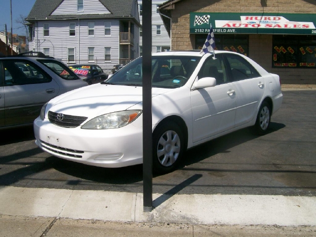 Image 2 of 2002 Toyota Camry LE…