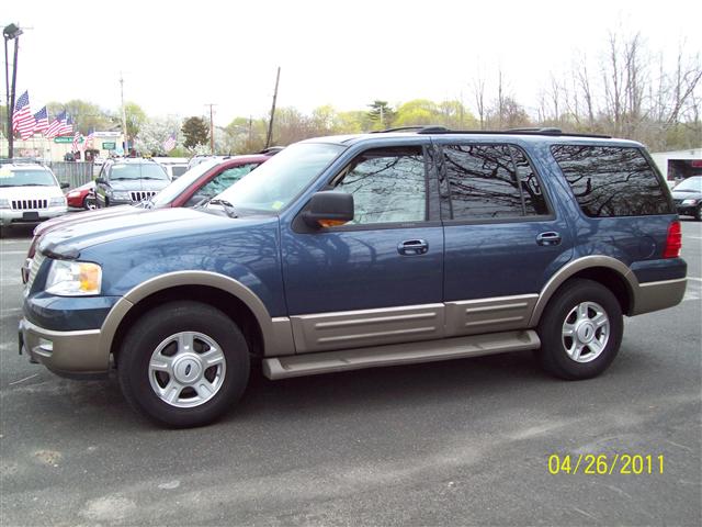 Image 9 of 2003 Ford Expedition…