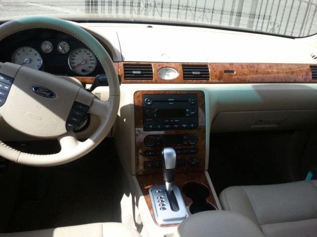 Image 2 of 2006 Ford Five Hundred…
