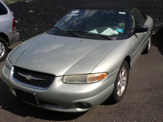 Image 9 of 2000 Chrysler Sebring…