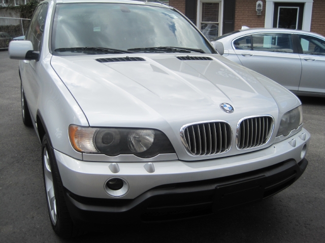 Image 2 of 2001 BMW X5 4.4 Shelton,…