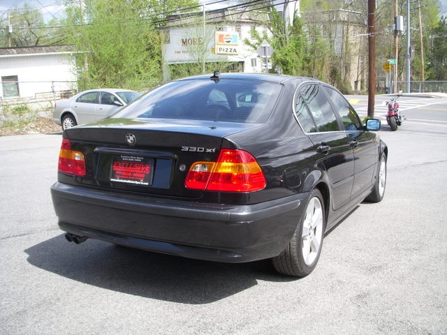 Image 1 of 2004 BMW 330 xi Central…