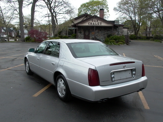 Image 4 of 2003 Cadillac DeVille…