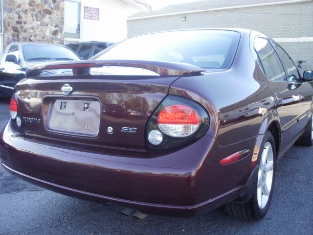 Image 1 of 2001 Nissan Maxima GXE…