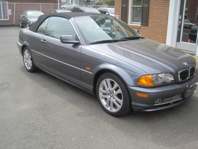 Image 2 of 2003 BMW 330 ci Shelton,…