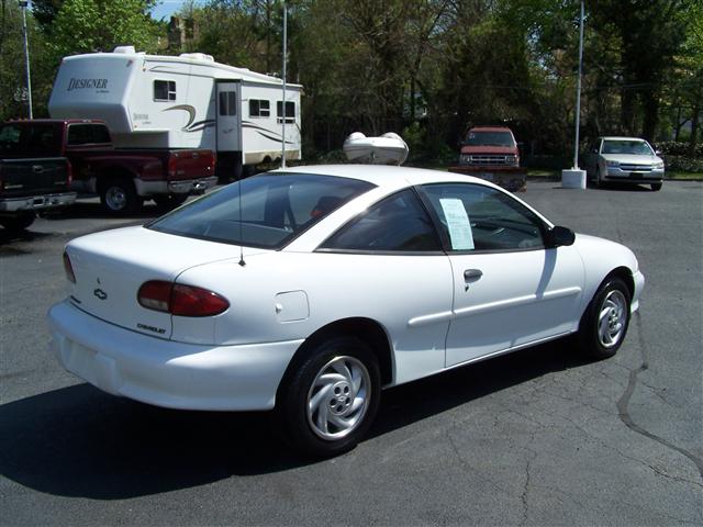 Image 2 of 1997 Chevrolet Cavalier…