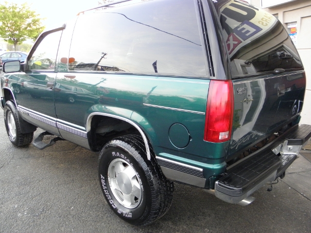 Image 2 of 1996 Chevrolet Tahoe…