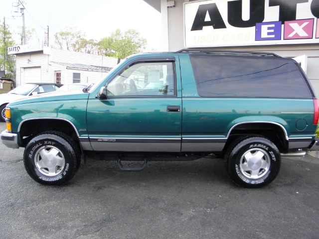 Image 5 of 1996 Chevrolet Tahoe…