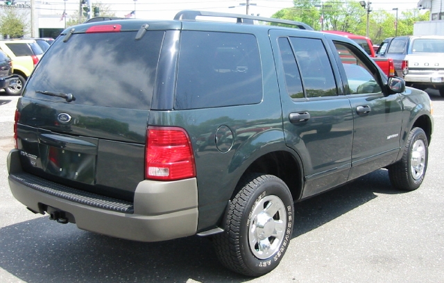 Image 3 of 2002 Ford Explorer XLS…
