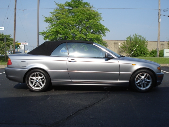 Image 10 of 2004 BMW 325 ci Cincinnati,…