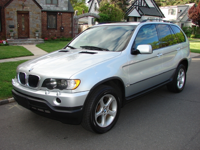 Image 2 of 2002 BMW X5 3.0i Great…