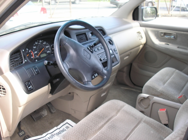 Image 8 of 2000 Honda Odyssey LX…
