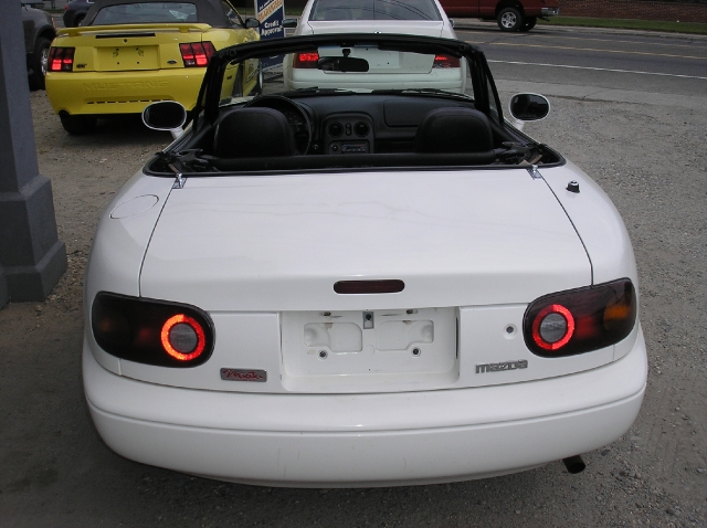 Image 9 of 1996 Mazda MX-5 Miata…