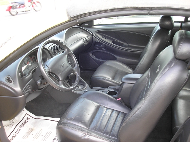 Image 10 of 2001 Ford Mustang GT…