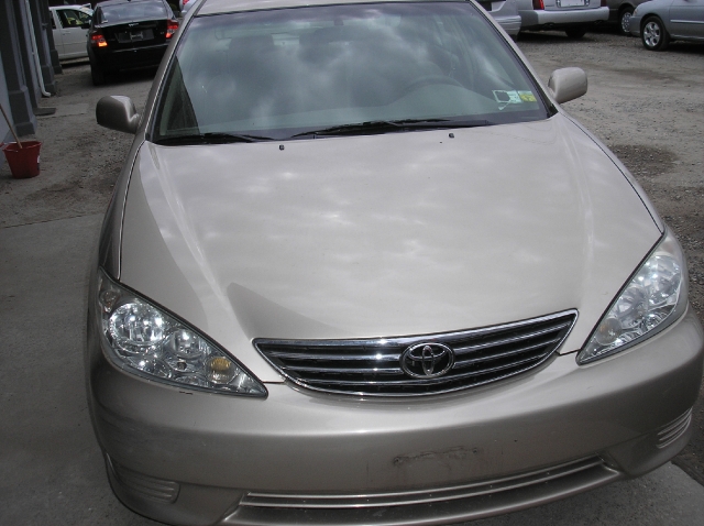 Image 10 of 2006 Toyota Camry LE…