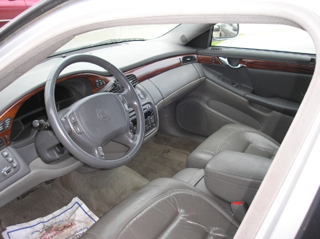 Image 9 of 2000 Cadillac DeVille…