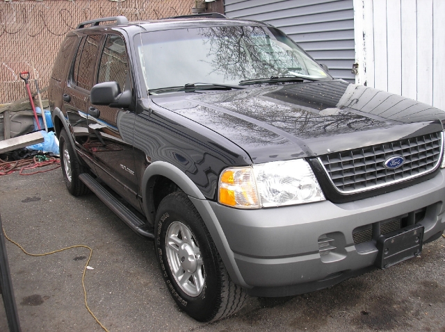 Image 8 of 2002 Ford Explorer XLS…