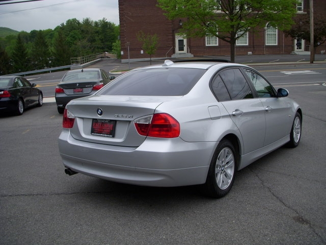 Image 5 of 2006 BMW 325 xi Central…
