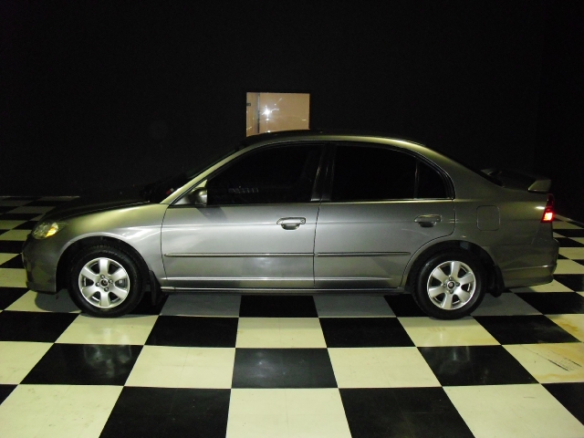Image 1 of 2004 Honda Civic 4 Door…