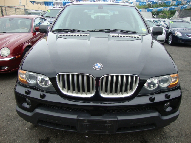 Image 1 of 2004 BMW X5 4.4i Inwood,…