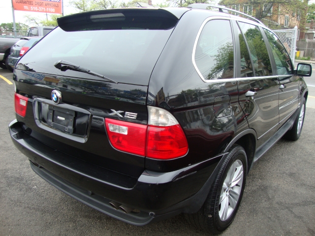 Image 10 of 2004 BMW X5 4.4i Inwood,…